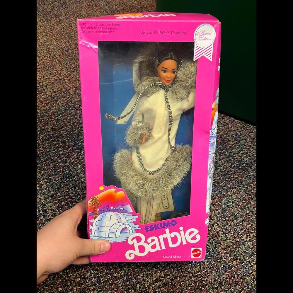 Vintage Barbie 1992 Eskimo Second Edition Dolls‎ Of The World #9844